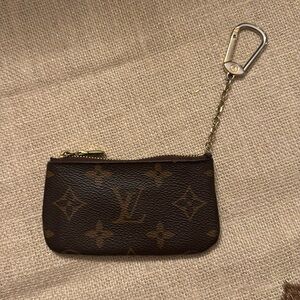 Louis Vuitton Key Pouch in Monogram